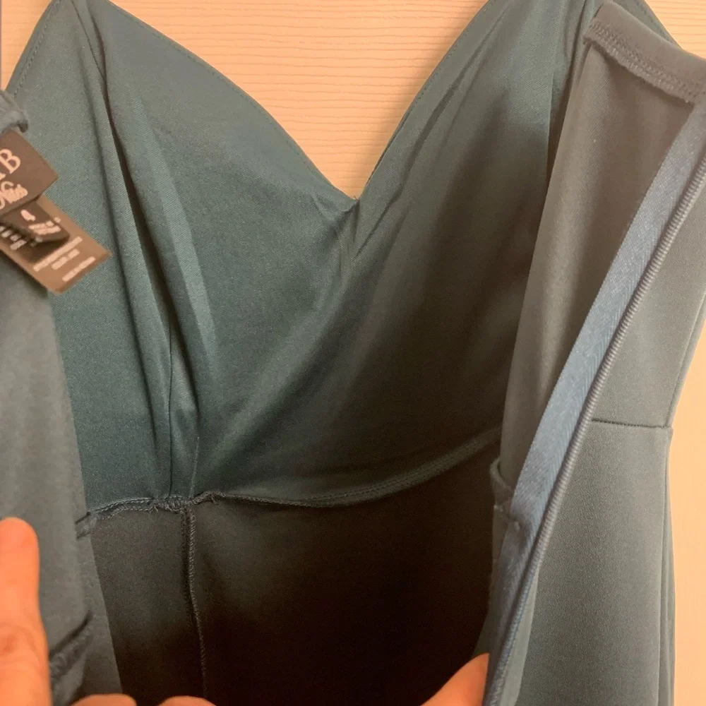 Alexa B Nites midi Formal Spaghetti Strap Ruffle Front Dress Size 4‎ Color Jade - Picture 7 of 11